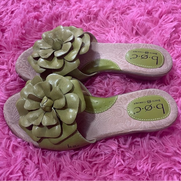 BOC Flower Slide Sandals Green Leather Like New 6, Born Concept - Picture 7 of 8